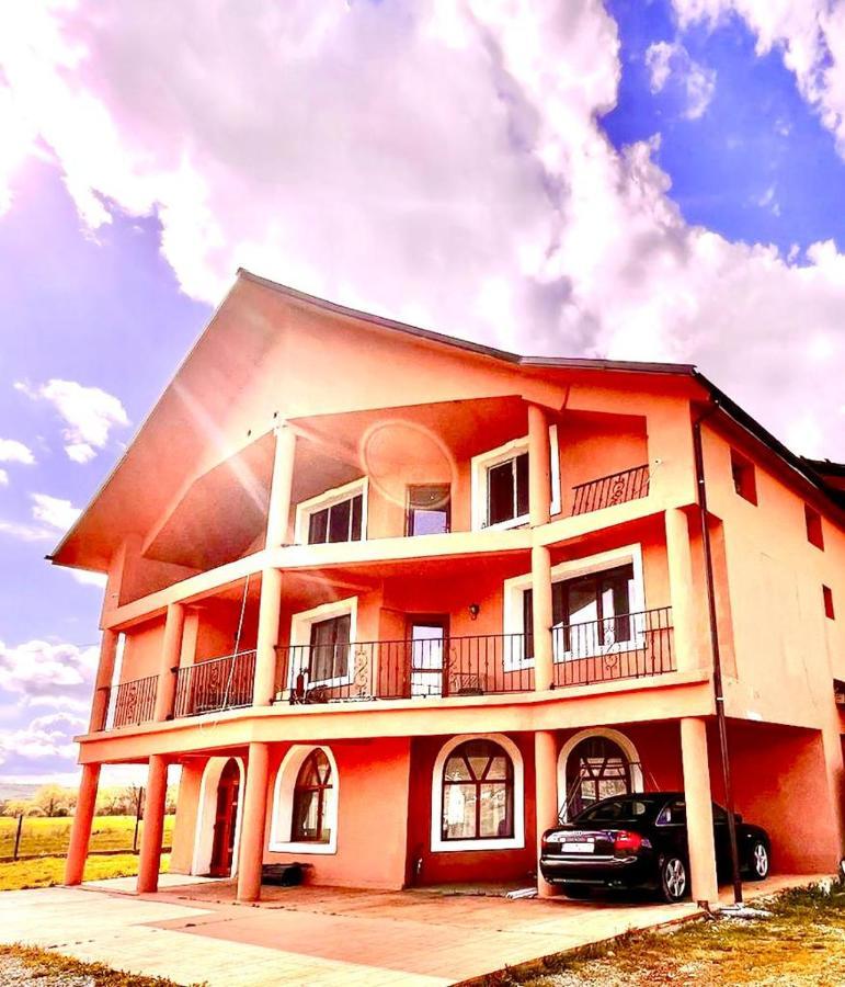 Ferienwohnung Casa Mardar Oradea Exterior foto