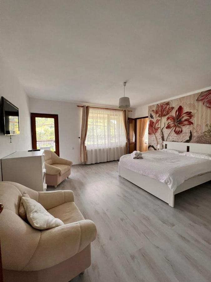 Ferienwohnung Casa Mardar Oradea Exterior foto
